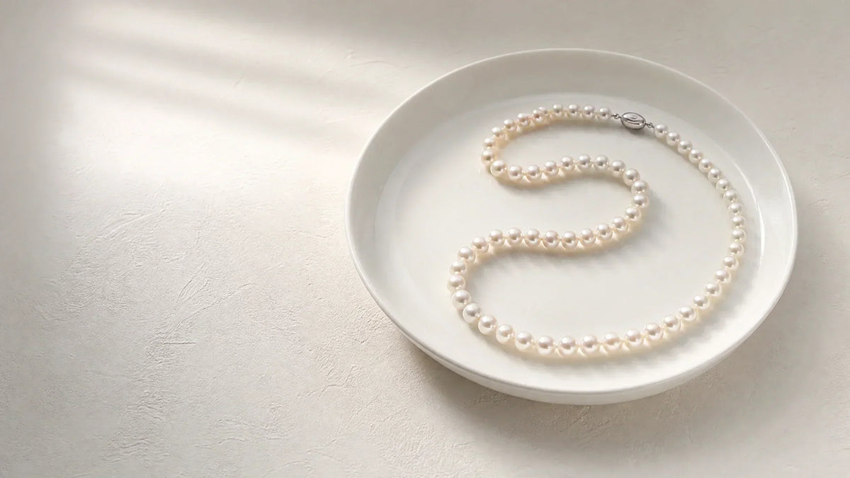 Pearl Meaning: Purity, Wisdom & Timeless Elegance