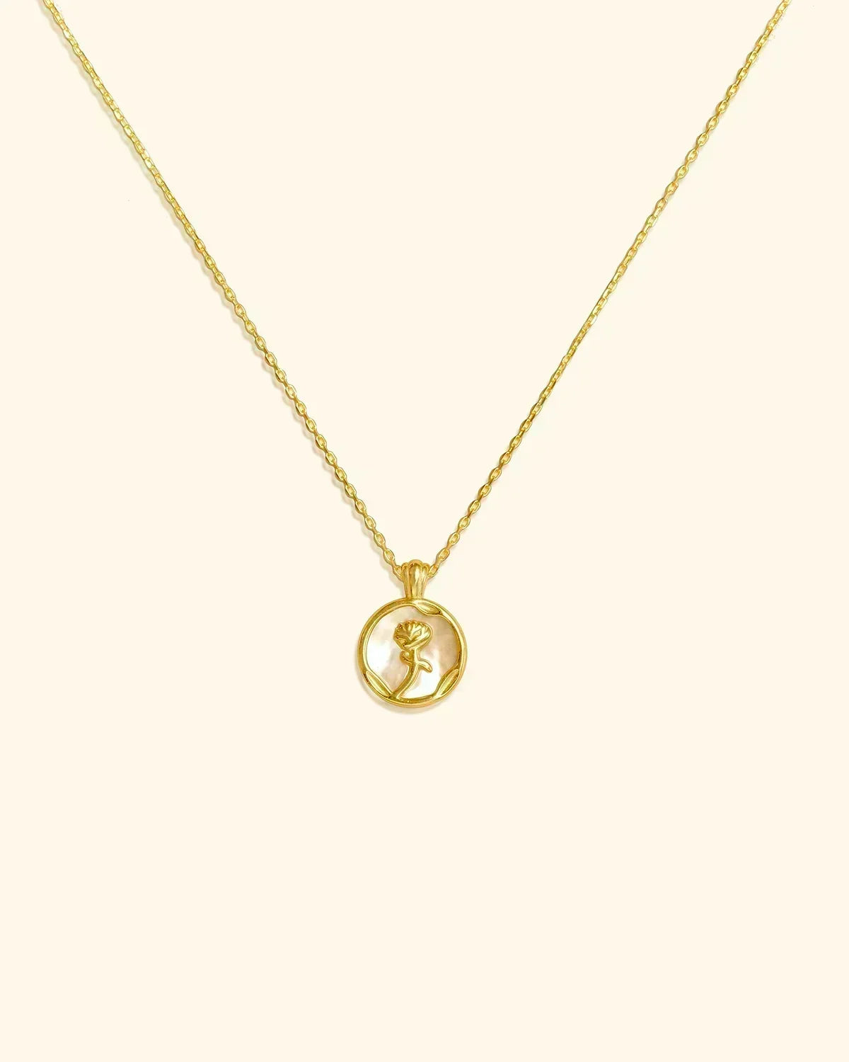 Mother of Pearl Meaning: Calm, Protection & Gentle Strength
