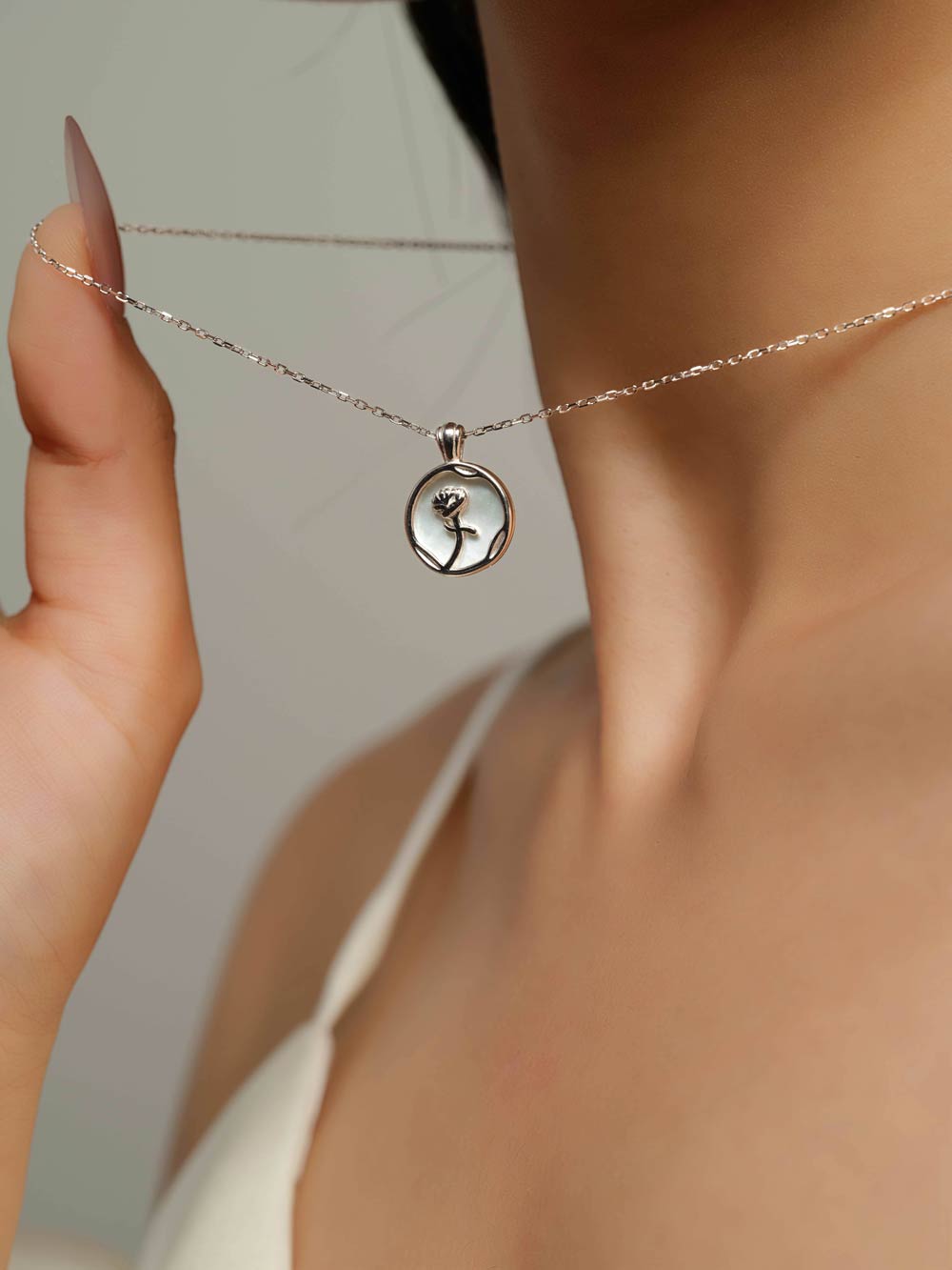 LUCE Flora Silver Necklace - Rose