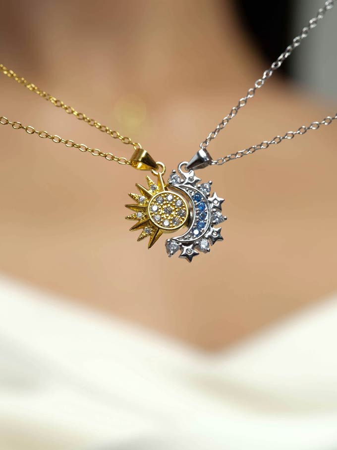 LUCE Astra Silver Necklace Set - Moon & Sun