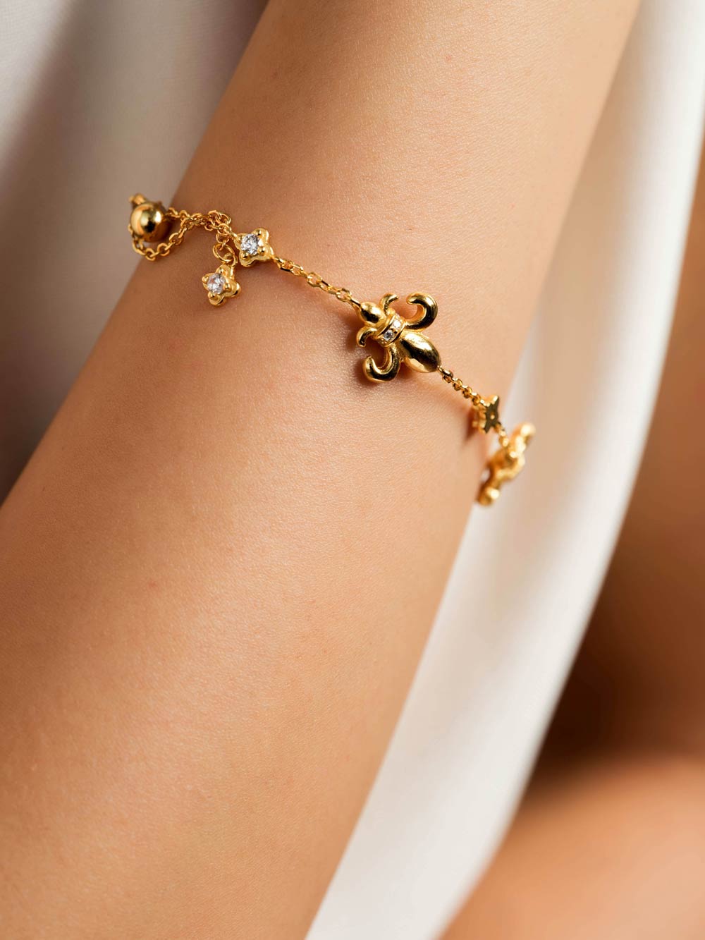 LUCE Flora Silver Bracelet - Iris